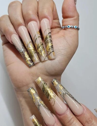 french tip nail art